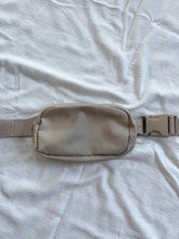 Load image into Gallery viewer, Busy Gal Bag